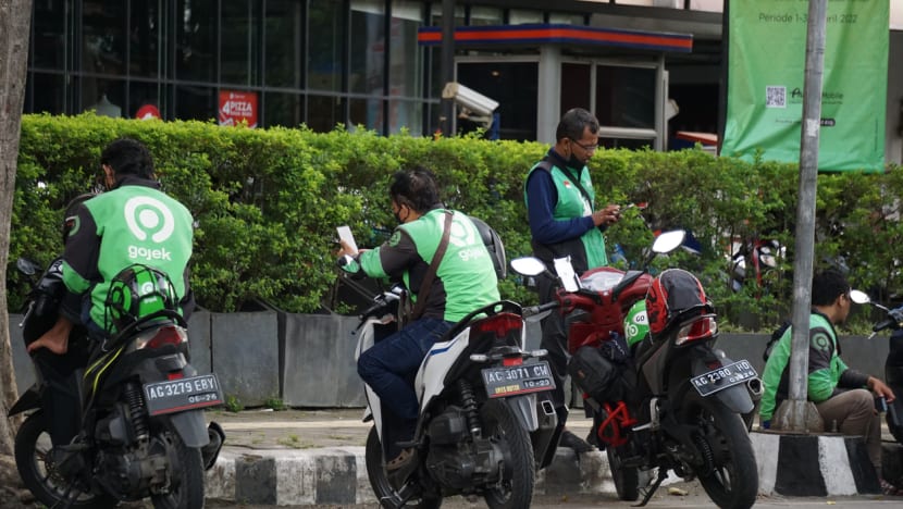 Aplikator minta maaf soal BHR ojol hanya Rp50 ribu, pemerintah tak beri sanksi, kenapa? Aplikator minta maaf soal BHR ojol hanya Rp50 ribu, pemerintah tak beri sanksi, kenapa?
