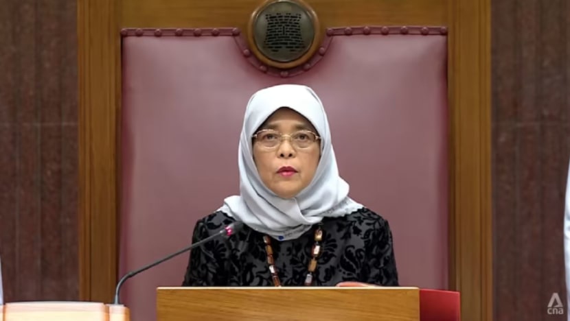 Perbincangan keluarkan rizab semasa pandemik dilakukan dengan teliti, serius: Halimah Yacob Perbincangan keluarkan rizab semasa pandemik dilakukan dengan teliti, serius: Halimah Yacob