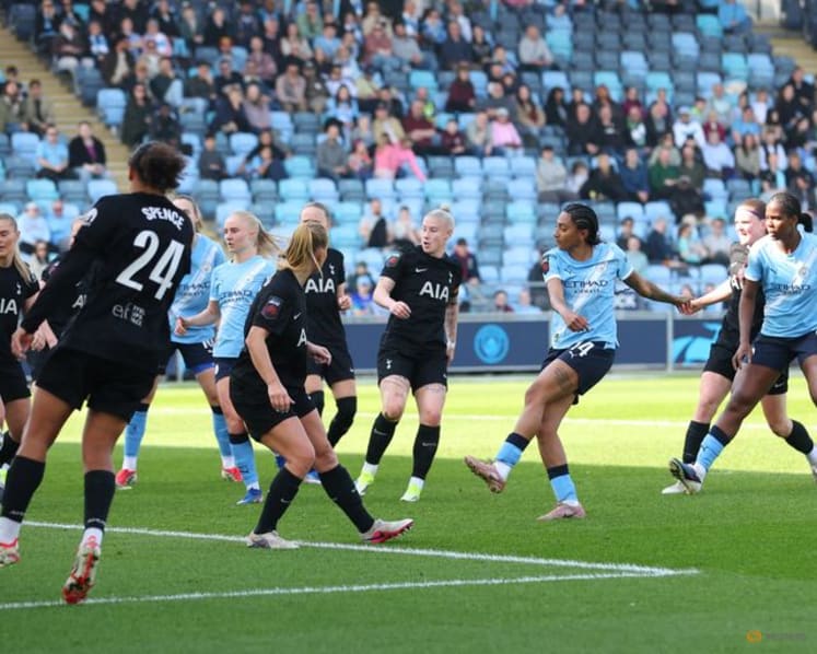 Shaw hits fastest WSL hat‑trick as Man City edge closer to title