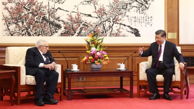 习近平：中美完全可以相互成就 关键是遵循三原则 