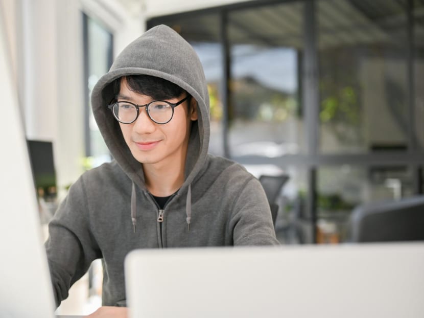 Commentary: The cold reality of Singapore's offices even as the nation hits record-high temperatures