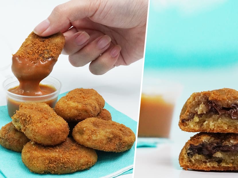 Local Bakery Sells 6-Pc 'Nuggets' With 'Curry Sauce' That's Actually Cookies & Biscoff Dip