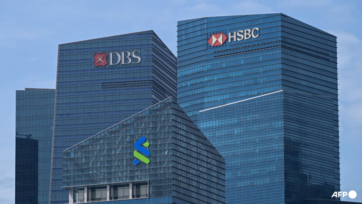Singapore aims to speed up private bank account opening for wealthy clients 