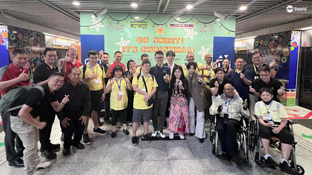 本地六条地铁线部分列车和巴士将换上圣诞新装