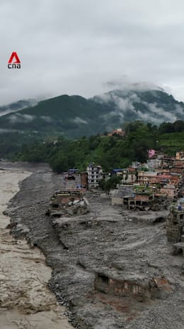 Sedikitnya 160 orang tewas akibat banjir bandang Nepal-Tibet, ratusan hilang