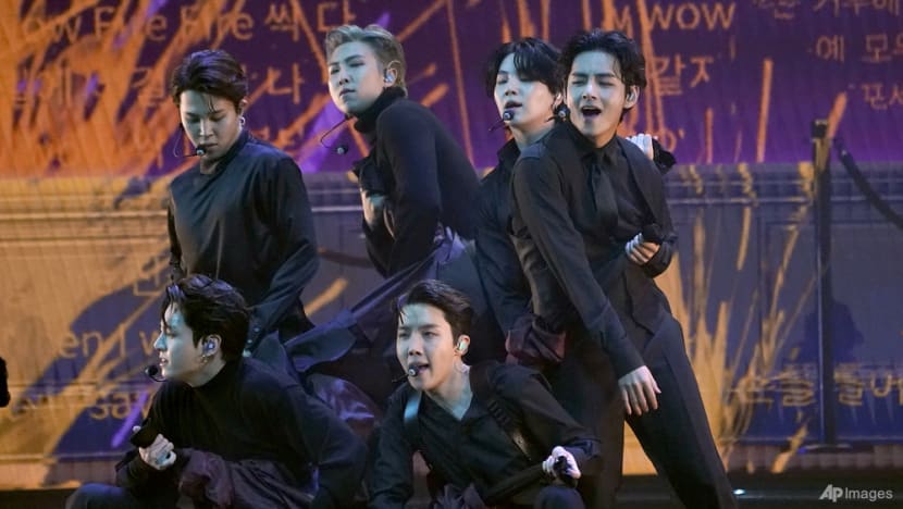 Can K-pop bridge the divide between the two Koreas? South Korea’s unification minister thinks so Can K-pop bridge the divide between the two Koreas? South Korea’s unification minister thinks so