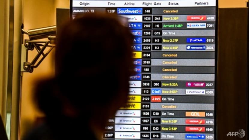 How safe is flying with the Omicron COVID-19 variant surging? How safe is flying with the Omicron COVID-19 variant surging?
