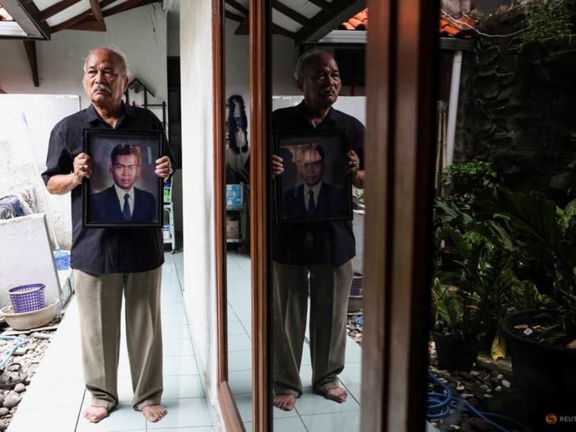 Indonesia's likely new president haunts father of missing activist Indonesia's likely new president haunts father of missing activist