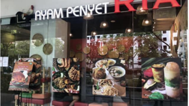 因虫害侵扰问题 滨河坊印尼炸鸡店被令停业两周