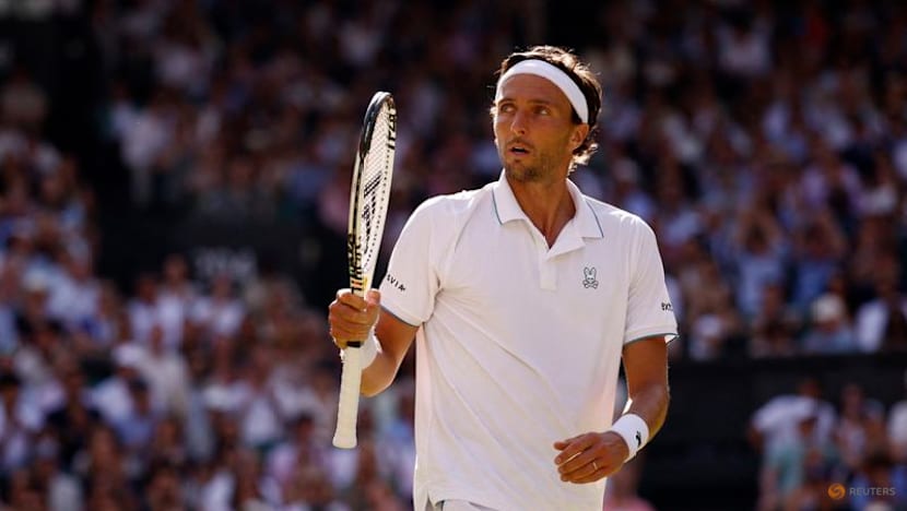 Dashing Djokovic matches Federer with 105th Wimbledon match win