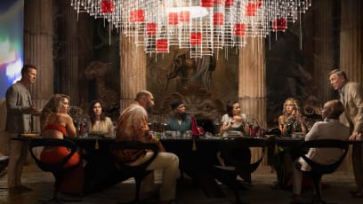 First Look: Daniel Craig Is Back To Solve Another Star-Studded Murder Case In Knives Out 2