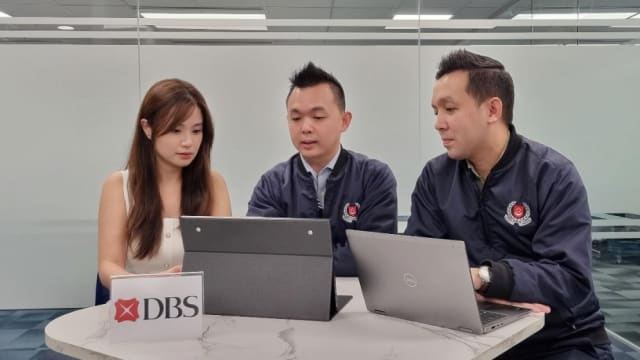 警方同银行合作挫败冒充政府官员骗案 助妇女保住10万元