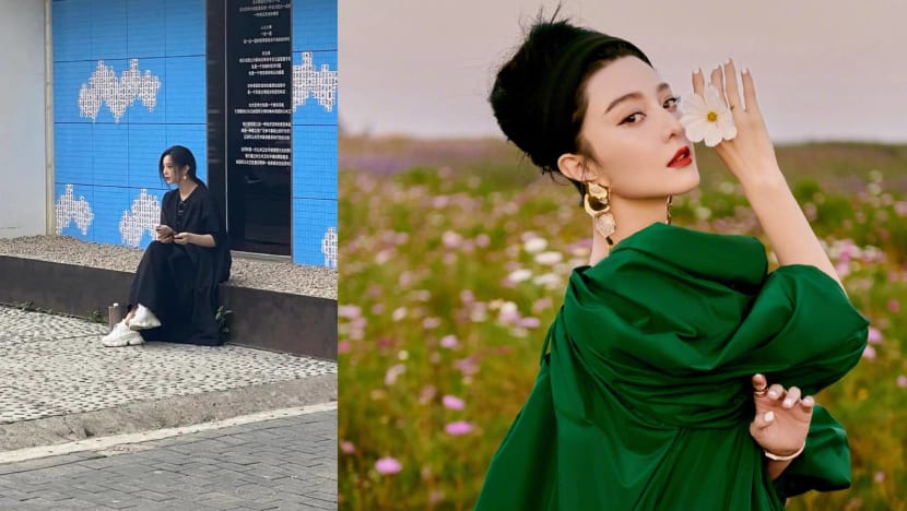 Yes, That's Fan Bingbing Sitting On The Sidewalk Waiting For Friends