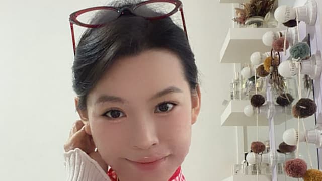 烧伤后五年首次复出歌台  “空姐歌手”胡秀惠：心情忐忑