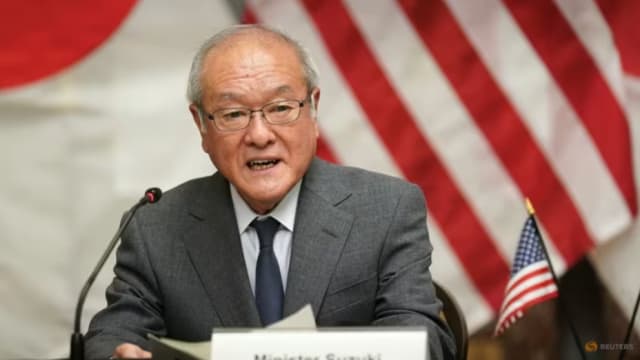 日本财长：当局已准备好应对过度波动的汇率市场