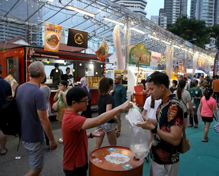 Commentary: What we lose when night markets fade out in Singapore