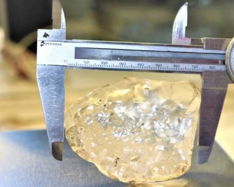 Big diamond found in Botswana, could be world's 3rd largest 