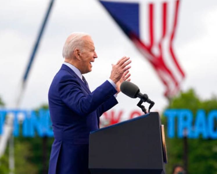 Biden pitches tax plan in Georgia: Right that rich pay more