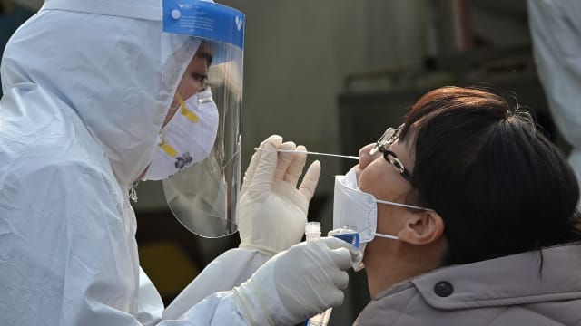 韩国新病例回跌到4万起以下