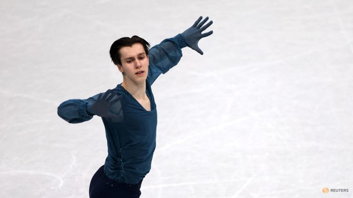 Figure Skating-Father on the frontline, family in the stands: Marsak lifts Ukraine with emotional skate