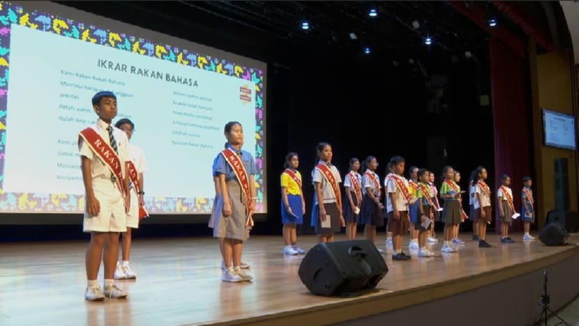 Lagi 333 Rakan Bahasa dilantik, terlibat dalam pelancaran Bulan Bahasa Lagi 333 Rakan Bahasa dilantik, terlibat dalam pelancaran Bulan Bahasa