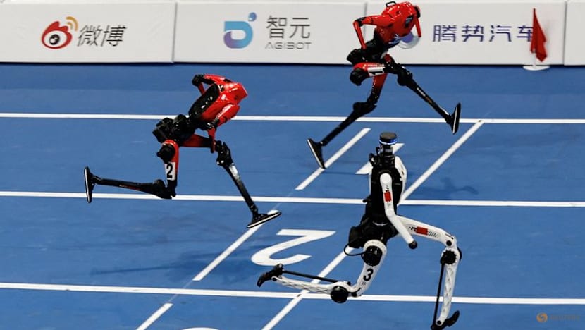 A Chinese humanoid robot sets a new 100-meter sprint record at Beijing Games