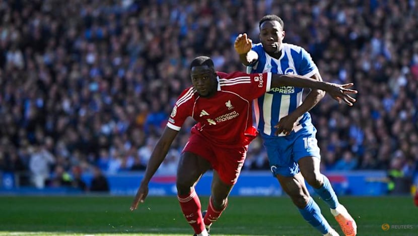 Welbeck dents Liverpool's Champions League hopes in Brighton, Everton thrash Chelsea 3-0