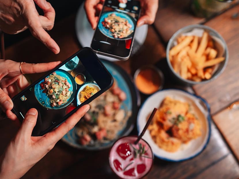 How to choose a restaurant when you&rsquo;re travelling