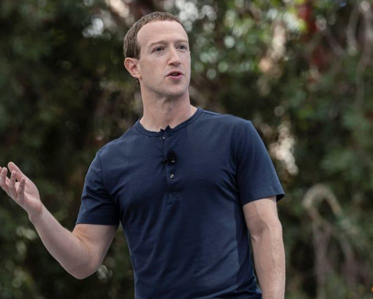 Commentary: Why are billionaires like Mark Zuckerberg building bunkers and buying islands?
