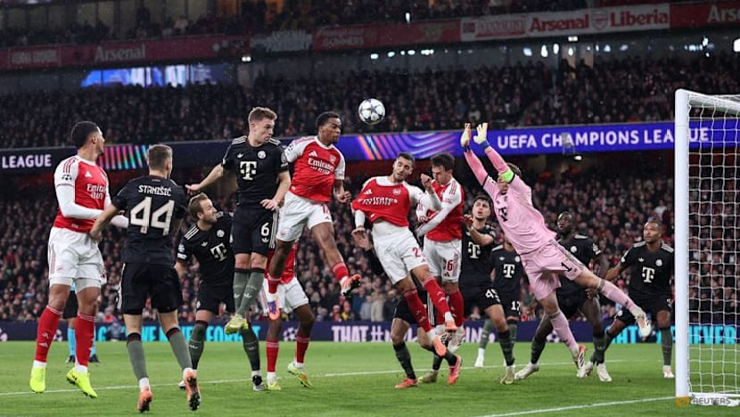 Arsenal stun Bayern Munich to seize Champions League top spot