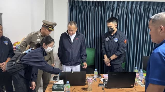 泰国清迈警方突袭豪宅 17名外国籍诈骗犯落网