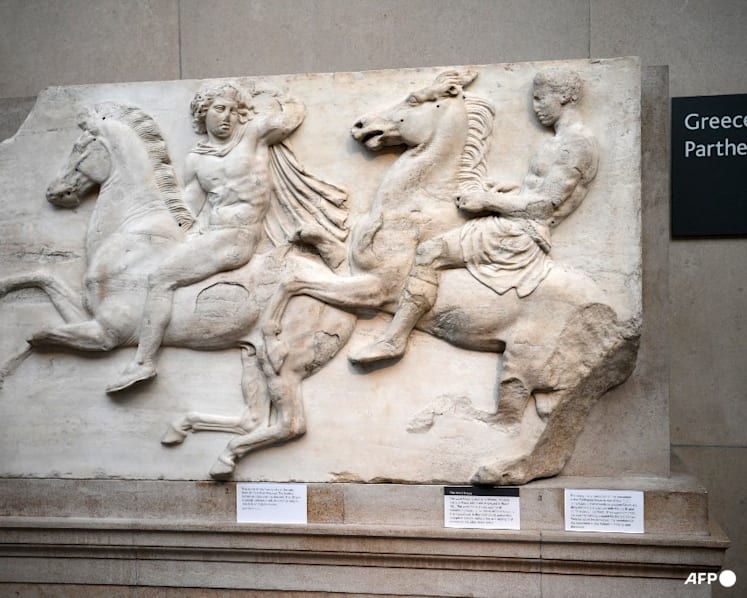 Greek PM urges 'courage' in talks with UK over Parthenon Marbles Greek PM urges 'courage' in talks with UK over Parthenon Marbles