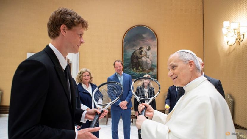 Sinner hears Pope Leo's tennis confession