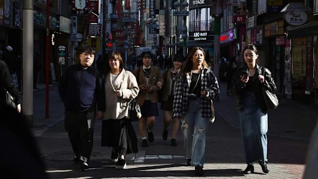 日本通过法案 设新外国人入境前线上筛查系统