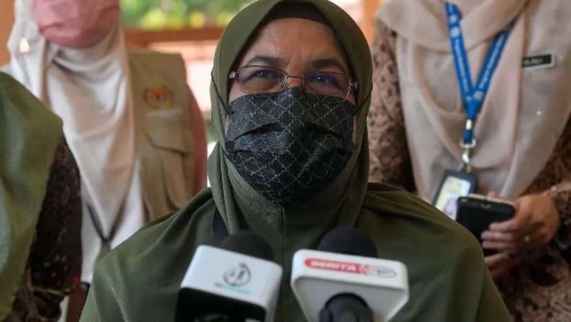 Kanak-kanak diterbangkan dari Pulau Tioman ke Hospital Kuantan bukan kerana strok haba Kanak-kanak diterbangkan dari Pulau Tioman ke Hospital Kuantan bukan kerana strok haba