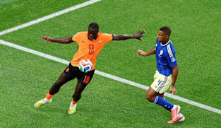 Netherlands gun for top spot against hapless Tunisia