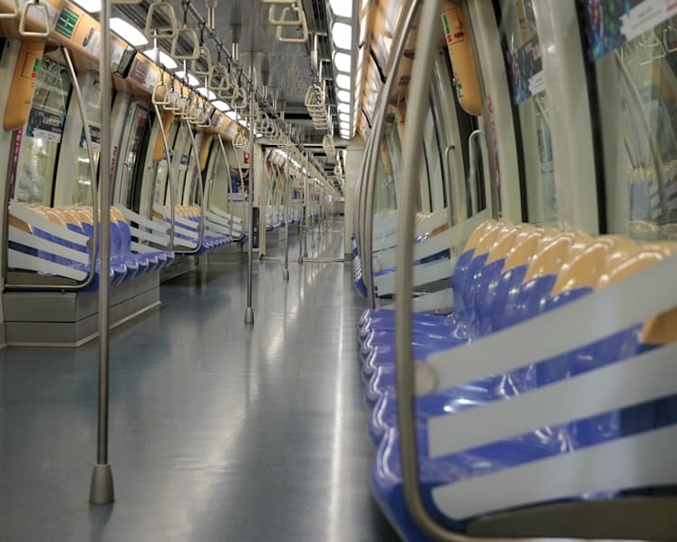 Drunk man refused to leave midnight train, chased assistant station manager and gave him concussion