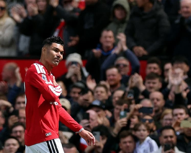 West Ham on brink of relegation, United's Fernandes equals assist record