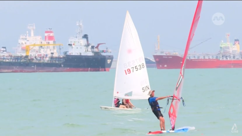Wet weather in Singapore batters businesses, ruins sports enthusiasts’ plans Wet weather in Singapore batters businesses, ruins sports enthusiasts’ plans