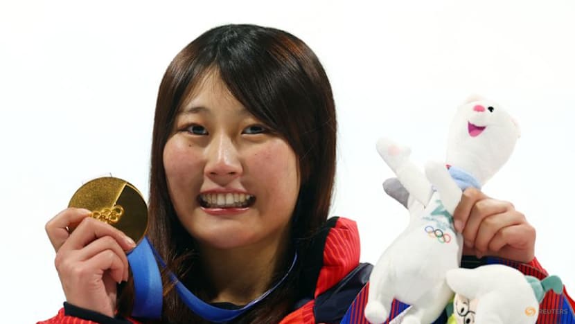 Snowboard-Japan's Murase flips to gold in big air