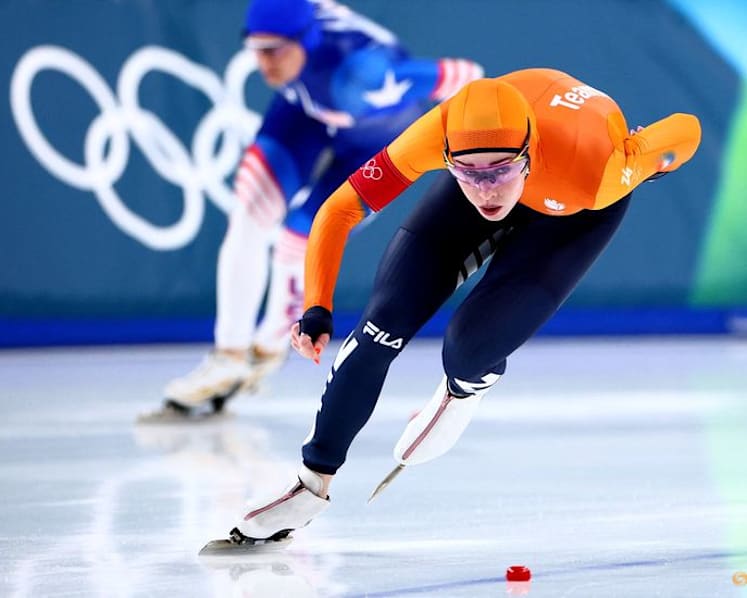 Speed skating-Rijpma-de Jong completes her medal set with 1,500m gold at Milano Cortina