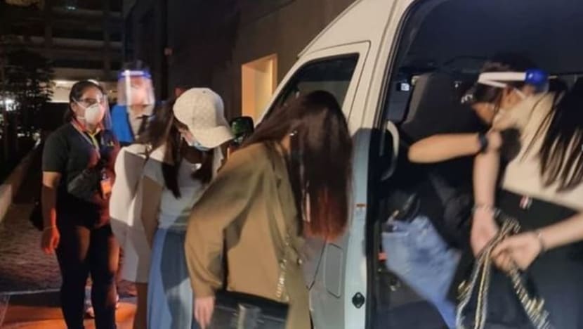 45 individu disiasat susuli serbuan di rumah urut, cawangan hiburan awam tanpa lesen 45 individu disiasat susuli serbuan di rumah urut, cawangan hiburan awam tanpa lesen