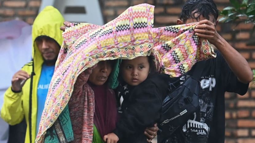 Gempa susulan, hujan lebat hambat usaha cari mangsa gempa bumi Cianjur Gempa susulan, hujan lebat hambat usaha cari mangsa gempa bumi Cianjur