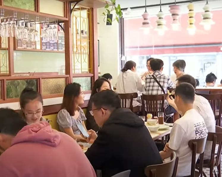 Opportunities abound for Singapore F&B brands in London, despite supply chain challenges