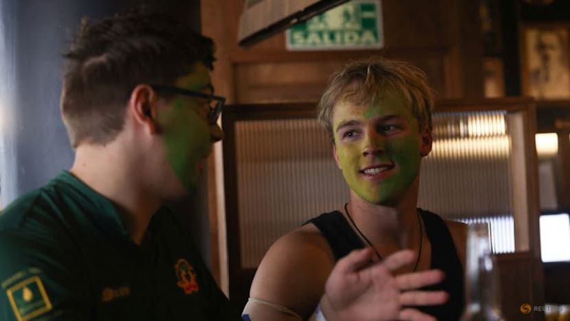 Two flags, one bar: a Mexico City pub prepares for Azteca showdown