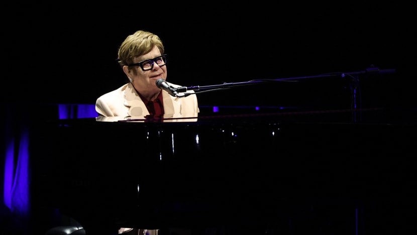 Lagenda muzik Elton John dedah hilang daya penglihatan Lagenda muzik Elton John dedah hilang daya penglihatan