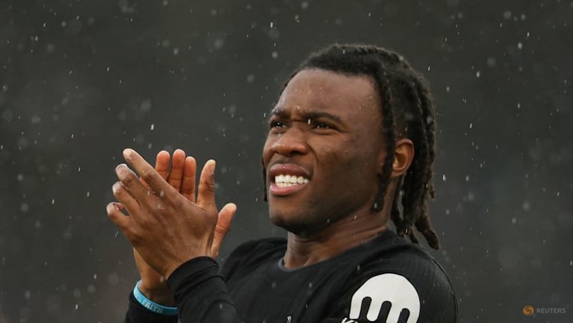 Spurs rally behind Udogie after alleged gun threat