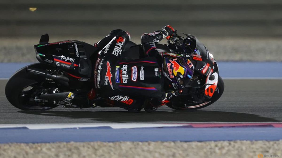 Aprilia's Martin suffers lung, ribs injury in GP return