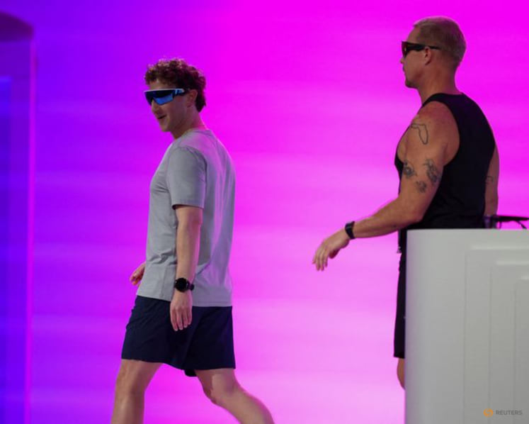Meta launches smart glasses with built-in display, reaching for 'superintelligence'