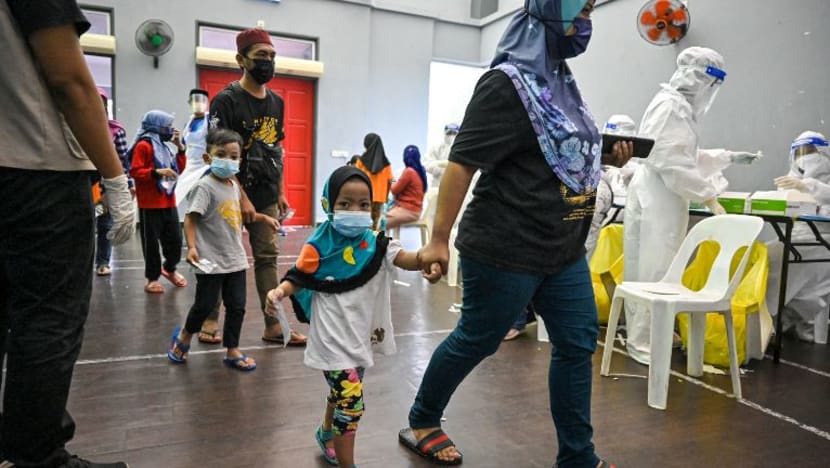 KOMENTAR: Keraguan terhadap vaksin dihakis berkat ikhtiar ulama dan pendakwah M’sia